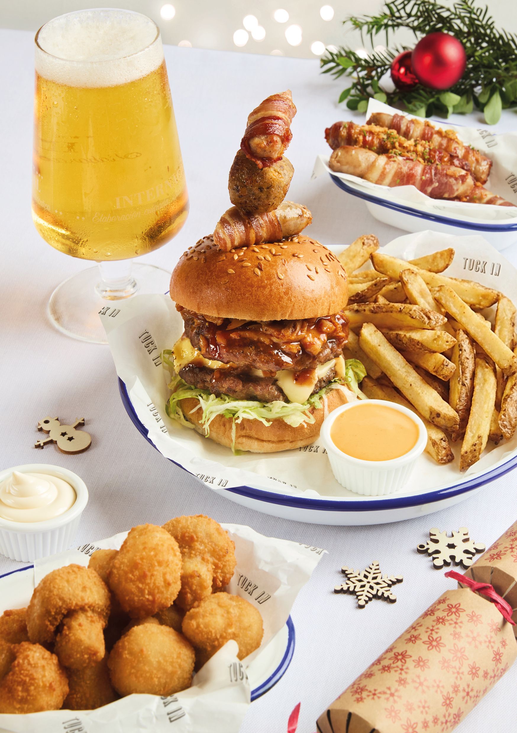 Festive Lunch & Dinner at The Half Moon in Sherborne